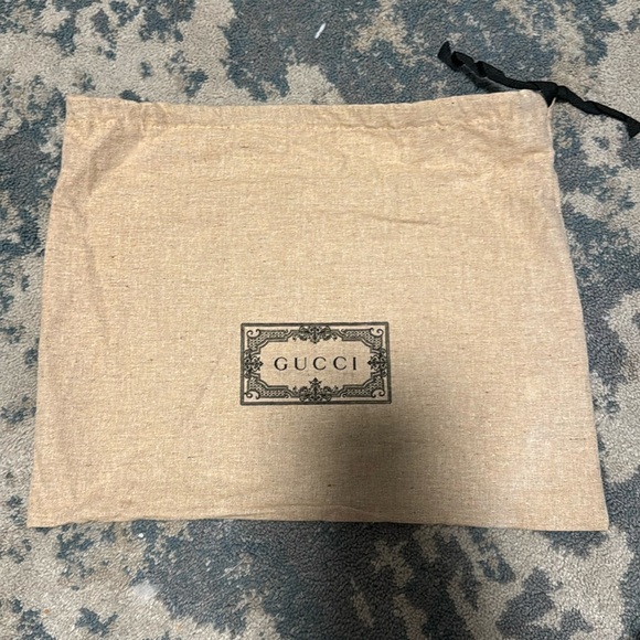 Authentic Gucci, dust bag - Picture 1 of 3